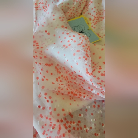 CeCe Elastic Neck Flutter Sleeve Blouse - Picture 4 of 8